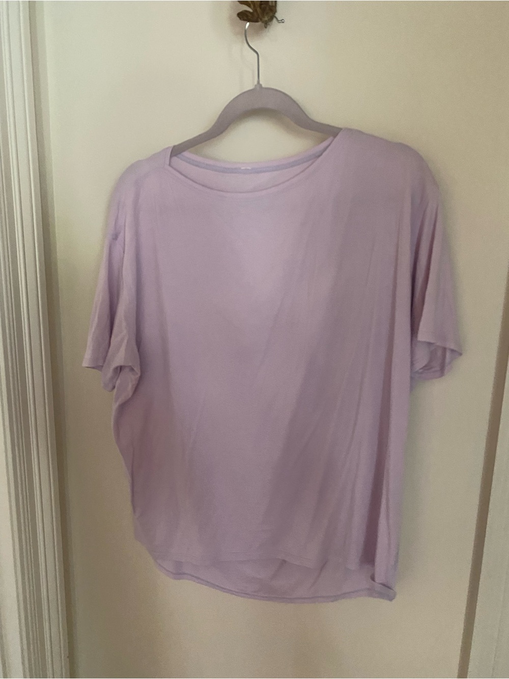 lululemon athletica Lavender Relaxed Short Sleeve Tee